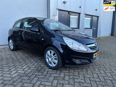 Opel Corsa 1.4-16V Enjoy