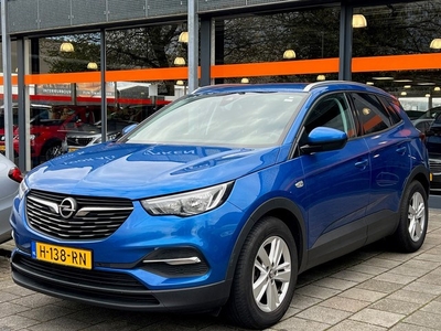 Opel Grandland X BWJ 2020 /1.2 Turbo 131PK Business + /