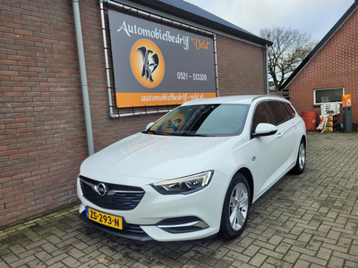 OPEL INSIGNIA Sports Tourer 1.5 Turbo Business Executive