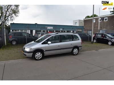 Opel Zafira 1.6-16V Comfort