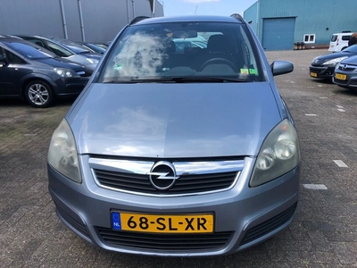 Opel Zafira 1.8 Benzine 7 person rijd super (bj 2006)