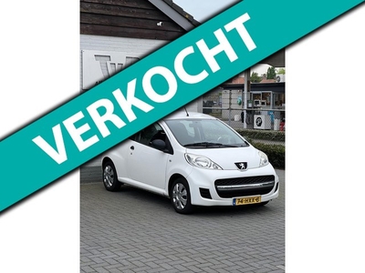 Peugeot 107 1.0-12V XR Navigatie 3-Deurs Wit 2009