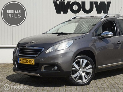 Peugeot 2008 1.6 VTi Féline Navigatie | Panoramadak | Trekhaak | Clima | Cruise control