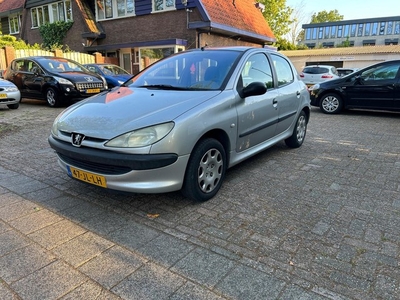 Peugeot 206 1.4 XR Airco