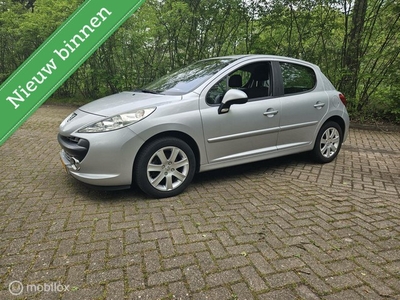 Peugeot 207 1.6 VTi XS Pack LEES ADVERTENTIE!!!!