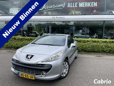 Peugeot 207 CC 1.6 VTi met E-bedienbare kap Airco - Radio/cd - Lederen stuurwiel - ML - LMV - CD+AB - Spiegels E-V+V