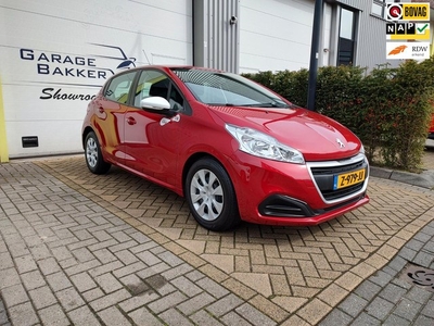 Peugeot 208 1.2 PureTech Access Orgineel 17.000 Km's