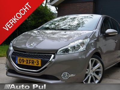 Peugeot 208 1.6 VTi Allure Navi/Ecc/Pdc/Panorama-Dak/Trekhaak/Cr-Controle/17-Inch Lmv