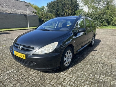 Peugeot 307 Break 1.6-16V XS Automaat Zwart - Trekhaak