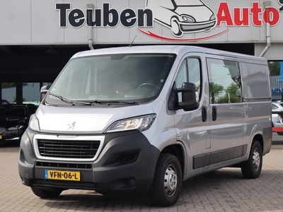 Peugeot Boxer 330 2.2 BlueHDi 140 L2H1 Premium DC Linker- en rechter zijdeur, Dubbel Cabine, Climate control, Navigatie, Trekhaak, Camera