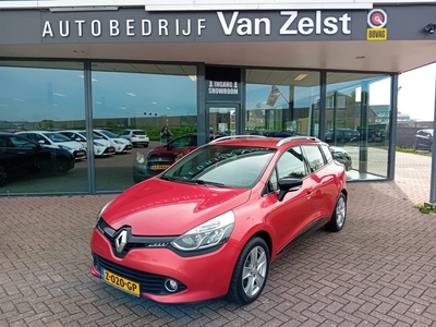 Renault Clio Estate 1.2 Automaat, Airco(Automatisch), Multimedia systeem (R-Link), Navigatie, Parkeersensoren, Bluetooth telefoonverbinding, Nette auto, BOVAG