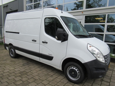 Renault Master T33 2.3 dCi100 F3300 L2H2 ! 152dkm ! Keurige bus !