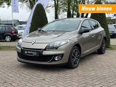 Renault Megane 1.2 BOSE EDITION / AIRCO NAVIGATIE STOELVERWARMING PDC BT AUX