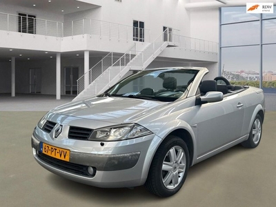 Renault Mégane Coupé-Cabriolet 1.6-16V Luxe CABRIO NAVI