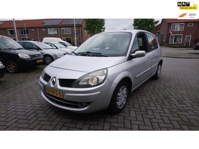 Renault Scénic 1.6-16V Business Line