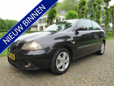 SEAT Ibiza 1.6-16V Freestyle Ecc Cruisecontrol Sportstoelen