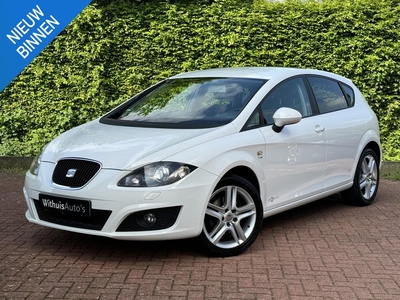 SEAT Leon 1.4 TSI 125PK Style COPA NETJES Xenon BT Navi