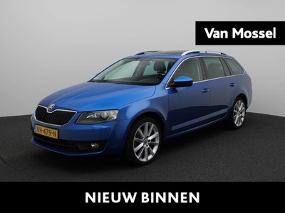 Skoda Octavia Combi 1.0 TSI Style Business AUTOMAAT | Navigatie | Stoelverwarming | Camera | Parkeersensoren | Climate Control | Cruise Control | Panoramisch Schuif/kanteldak