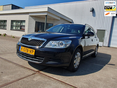 Skoda Octavia Combi 1.4 TSI GreArc 6 maanden autotrust garantie