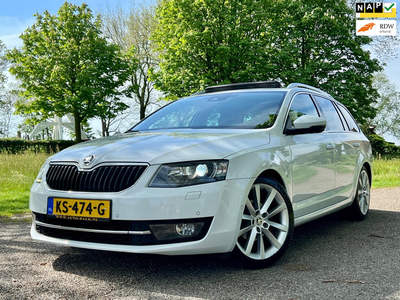 Skoda Octavia Combi 1.6 TDI Greentech Style Business | Pano + Cruise + Clima + Automaat |