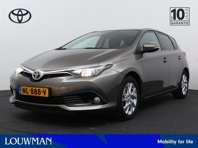 Toyota Auris 1.2T Trend | Panoramadak | Navigatie | Camera | Trekhaak |