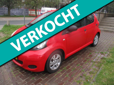 Toyota Aygo 1.0-12V Access//AIRCO//ORG NEDERLANDSE AUTO GEEN IMPORT DUS//