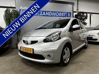 Toyota Aygo 1.0-12V Sport Automaat!!!! (bj 2006)