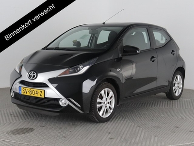 Toyota Aygo 1.0 VVT-i X-Joy Navigatie Airco Camera