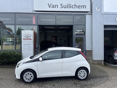 Toyota Aygo 1.0 VVT-i x-play