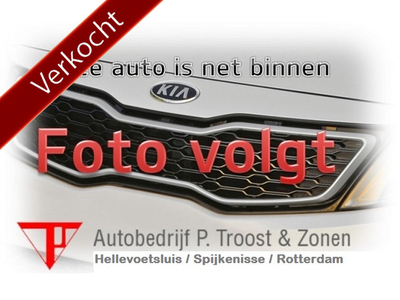 Toyota iQ 1.0 VVTi Aspiration Automaat/Navigatie/Airco/Bluetooth/Keyless entry+start/Elektrische ramen/Elektrisch verstelbare buitenspiege