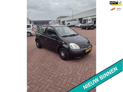 Toyota Yaris 1.0 VVT-i Idols MMT MOOIE AUTO BEL 0619590613