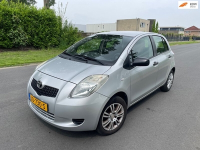 Toyota Yaris 1.0 VVTi + APK 5-2025