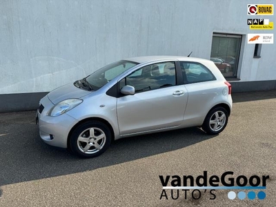 Toyota Yaris 1.0 VVTi,08, airco, elec.pakket en een nieuwe apk keuring !