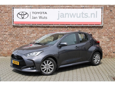 Toyota Yaris 1.5 VVT-i Dynamic + stoel- en stuurverwarming