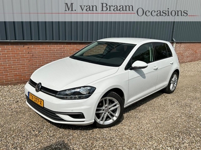 Volkswagen Golf 1.0 TSI 5-Drs