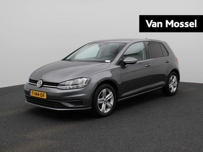 Volkswagen Golf 1.0 TSI Comfortline Automaat | Apple-Android play | Navi | Adaptive Cruise | PDC V+A | LED | Executive-pakket | Slechts 67.794 km! |