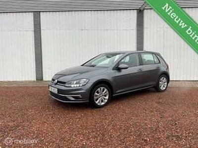 Volkswagen GOLF 1.0 TSI Comfortline Business