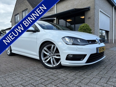 Volkswagen Golf 1.4 TSI ACT Connected R-Line Spoilers /