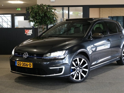 Volkswagen Golf 7 1.4 TSI GTE 204pk Pano Xenon Camera FULL