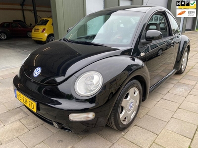 Volkswagen New Beetle 2.0 Highline Airco Cruise Zeer Mooi!