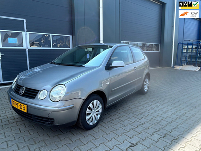 Volkswagen Polo 1.4-16V Athene Airco Cruise controle!!!