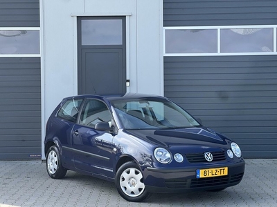 Volkswagen Polo 1.4-16V Comfortline / Airco / Trekhaak / NAP