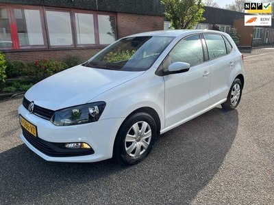 Volkswagen Polo 1.4-16V FSI Highline Airco boekjes Nieuwe