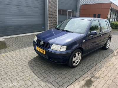 Volkswagen Polo 1.4 Trendline