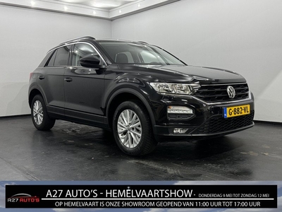 Volkswagen T-Roc 1.0 TSI Sport 116pk Parkeer sensoren, Navi, Stoelverwarming, Cruise control