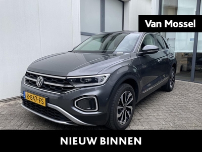 Volkswagen T-Roc 1.0 TSI Style 110 PK | Apple Carplay | Ergo-Active Stoelen | IQ.Lights | Digital Cockpit Pro | Climate Control | Lendensteun | Stoelverwarming | Parkeersensoren | Park Assist |