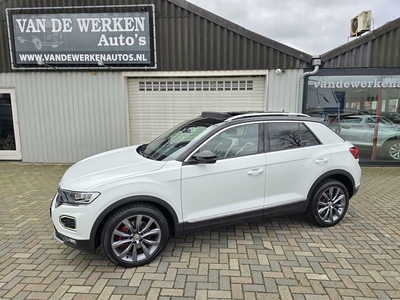 Volkswagen T-Roc 1.5 TSI 150pk Sport Clima|Navi|LED|Panodak|Virtual|Nap!!