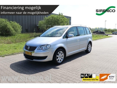 Volkswagen Touran 1.4 TSI Highline hoge zit 6-bak