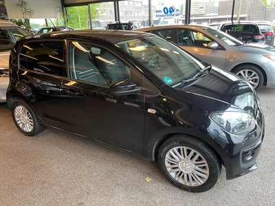 Volkswagen Up! 1.0 up! Edition