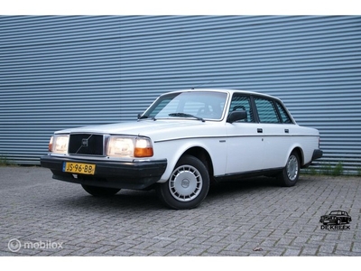 Volvo 240 2.3 GL 1983 HandgeschakeldBelastingvrijBignose